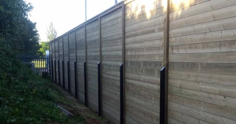 Reflective Acoustic Fencing