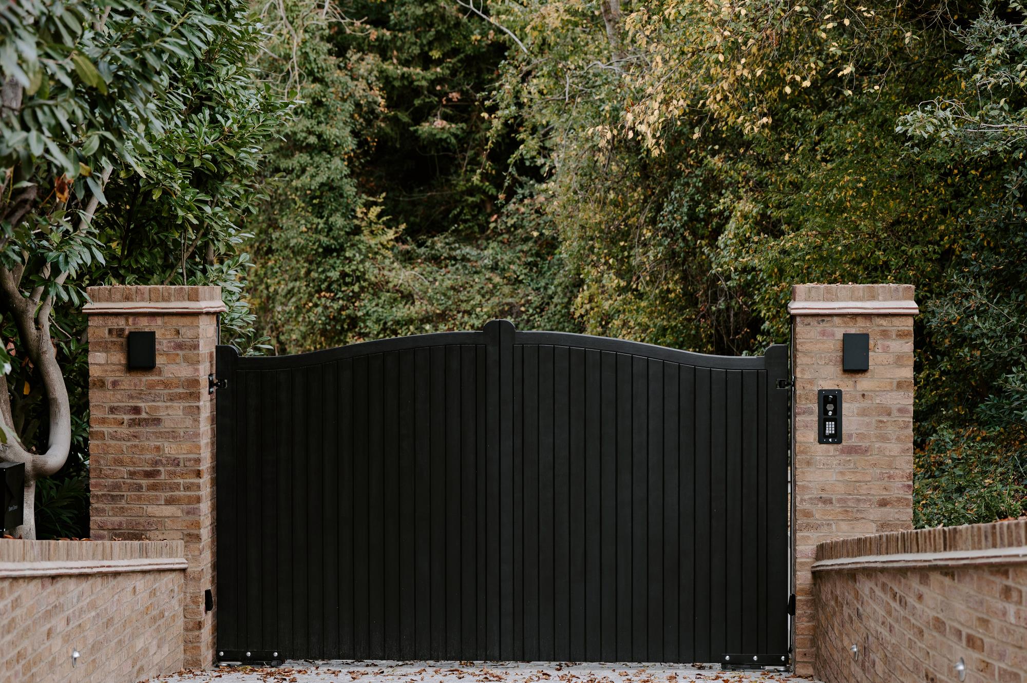 Bespoke Gate Design, Installation & Automation